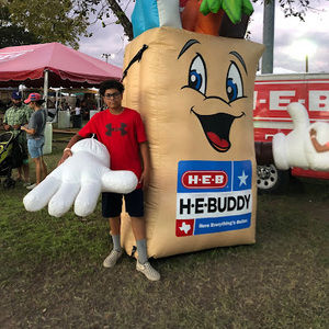 Meet your Posher, Aj